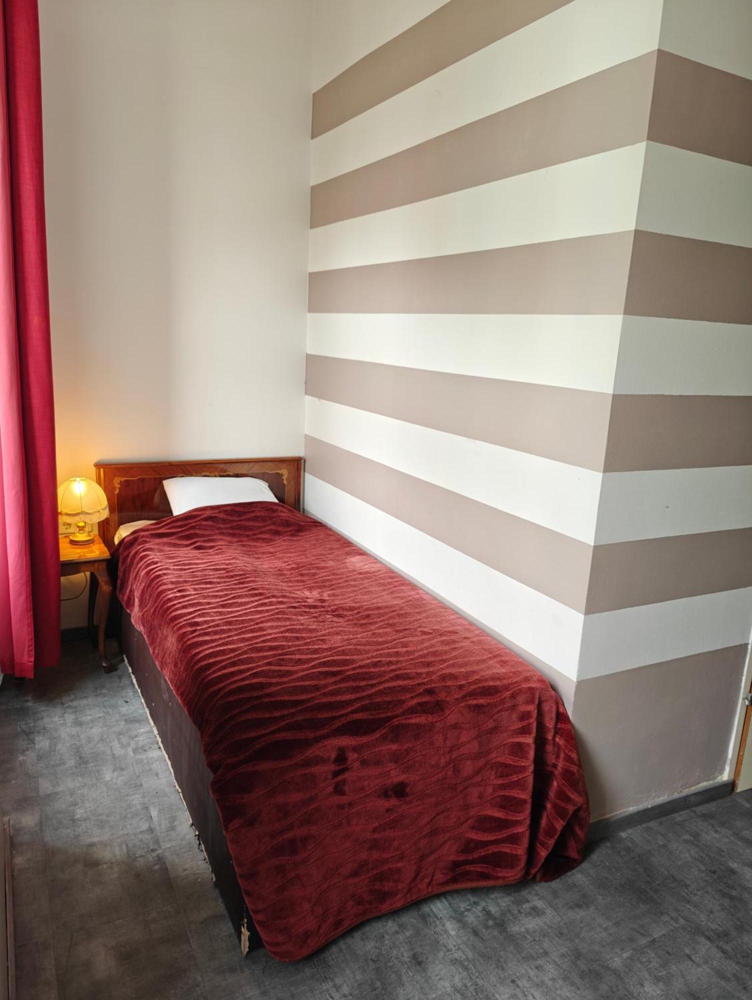 Hotel Viktoria וינה מראה חיצוני תמונה